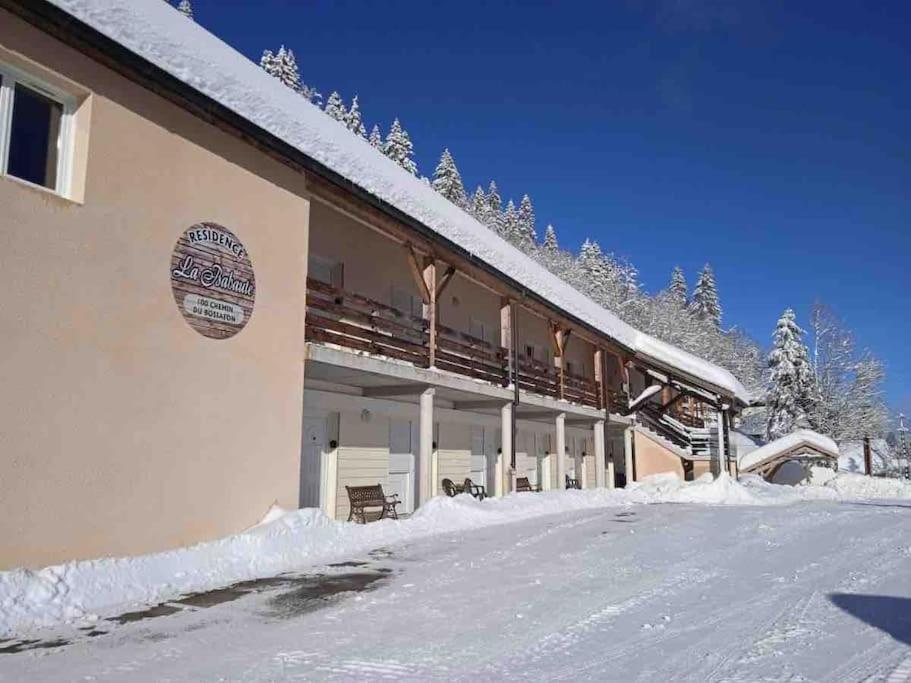 Babaute 7, studio typique au pied des pistes Prémanon Extérieur photo